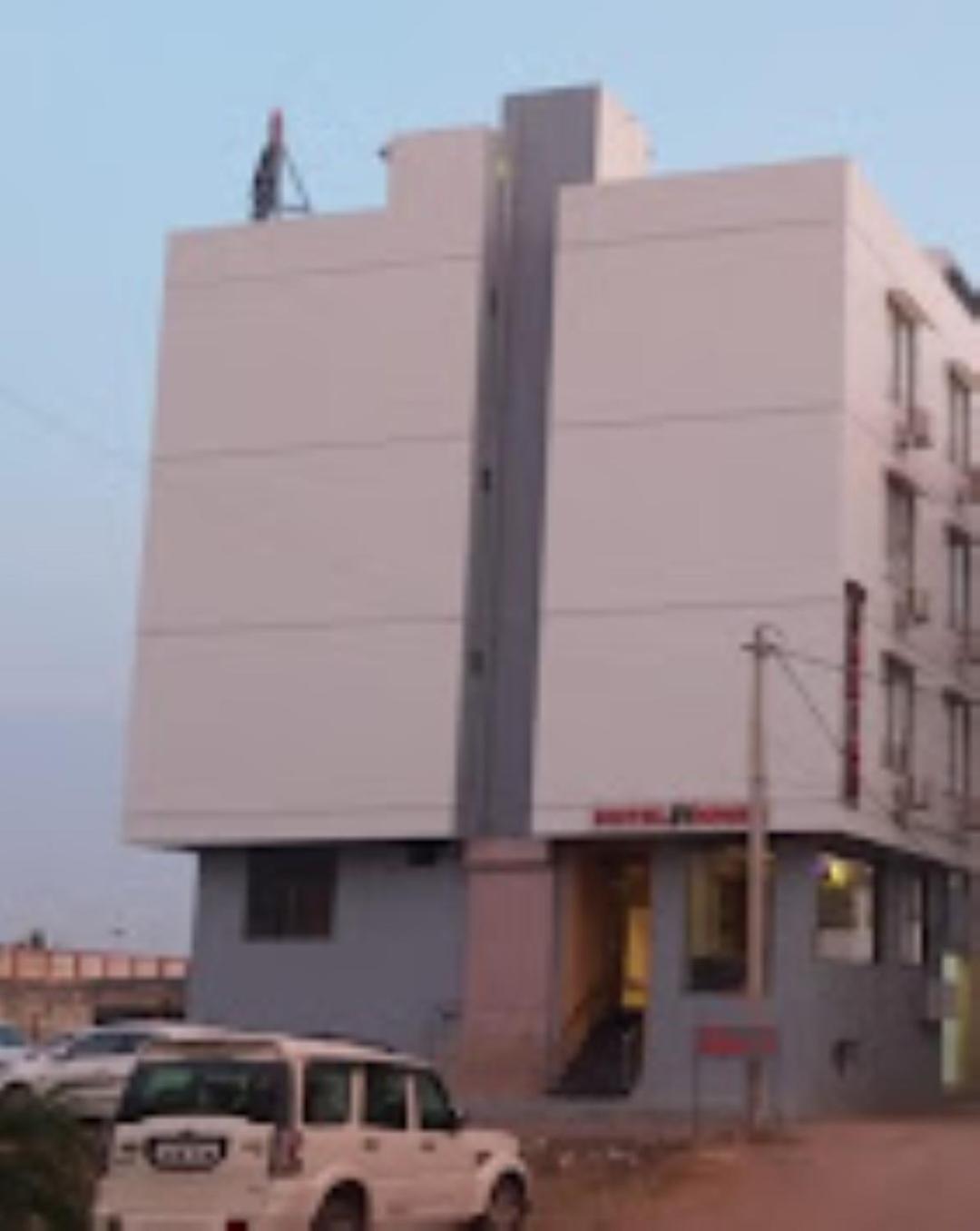 Hotel Krish , Somnāth المظهر الخارجي الصورة